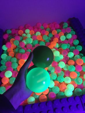 Кульки для сухого басейну світяться 8 см опис, фото, купити